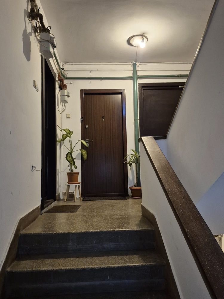 Apartament 2 camere Bulevardul Unirii 55mp etaj 2/4 bloc fară bulina!