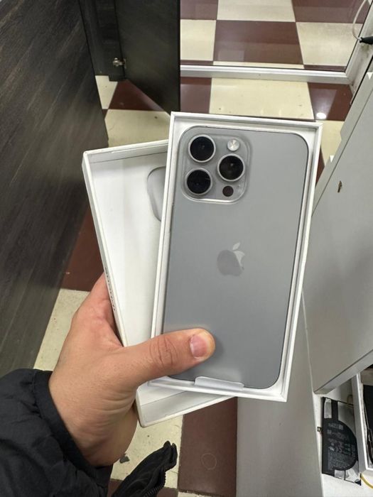 Apple 15pro max 256gb