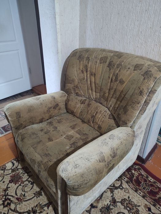 Продается 2 кресла