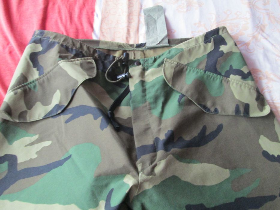 pantaloni army impermeabili M/L