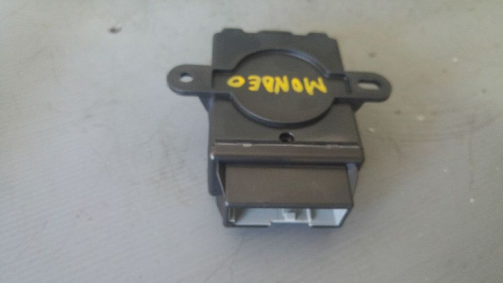 modul control lumini ford mondeo mk4 7s71-13k031-ae