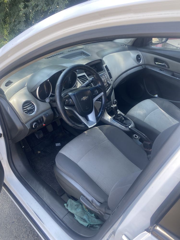 Chevrolet cruze an 2010 euro 5