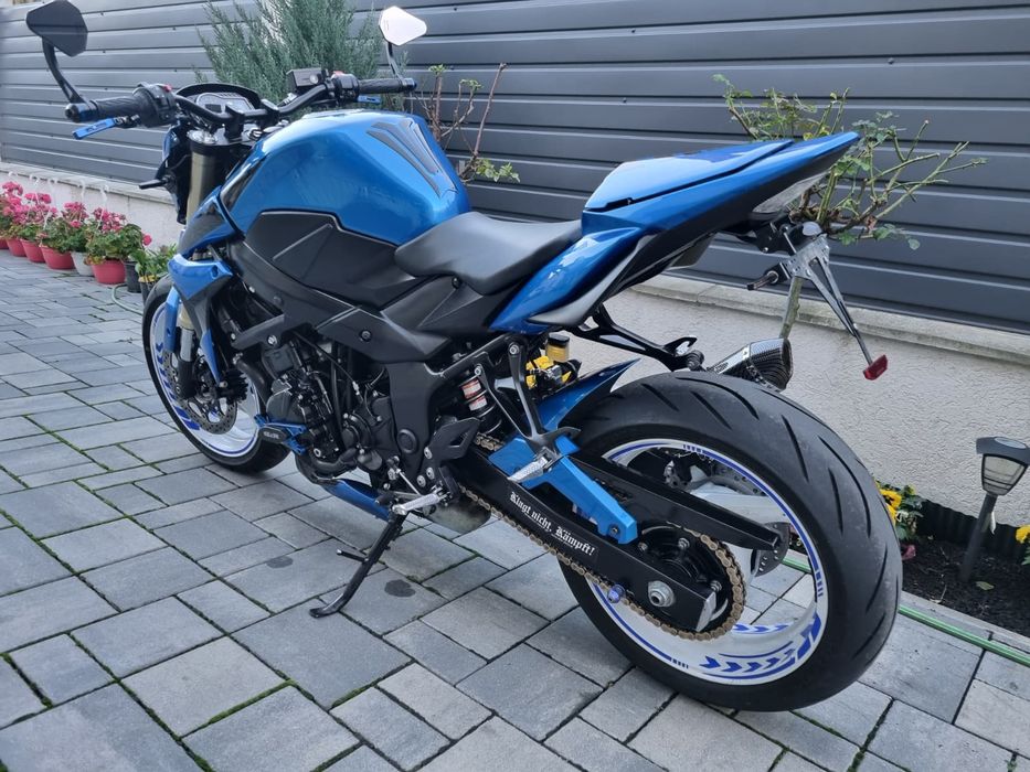 Suzuki Gsr 750 ABS 2013