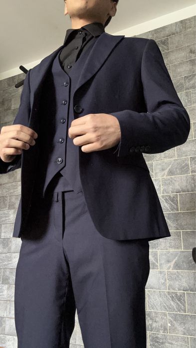 Аренда, или возможна продажа Мужского костюма