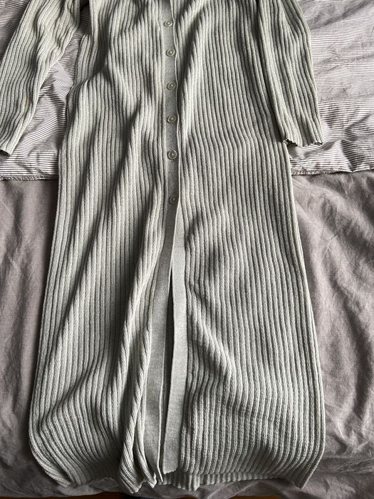 Rochie cu nasturi H&M