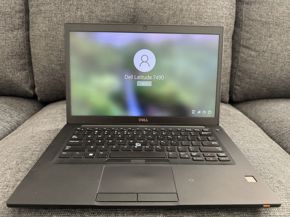 DELL Latitude 7490