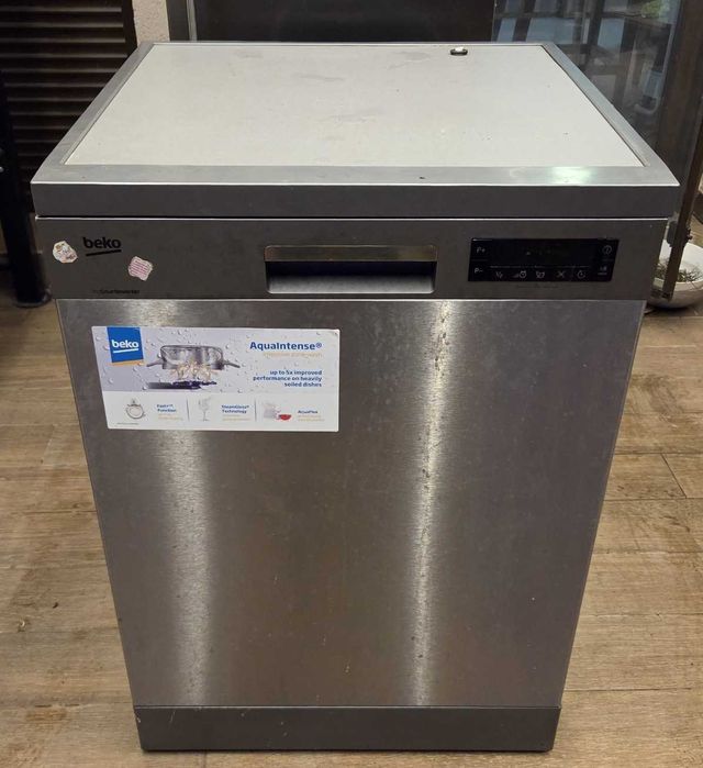 Masina de spalat vase independenta BEKO, 16 seturi, 60 cm, inox