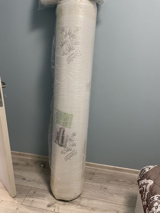 Чисто нов матрак 160/200 мемори двулицев