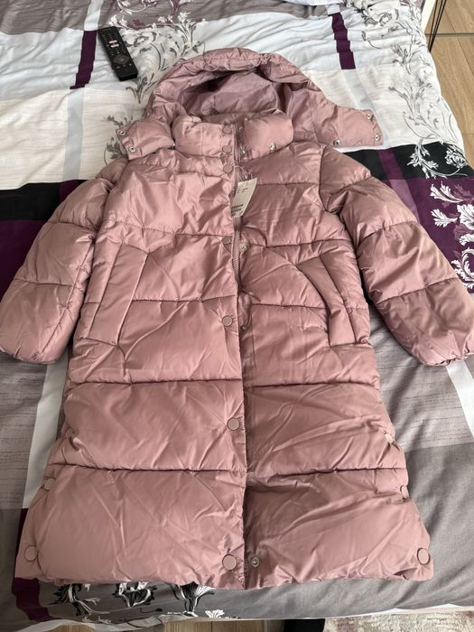 Geaca lunga hm noua 6-8(122/128cm)