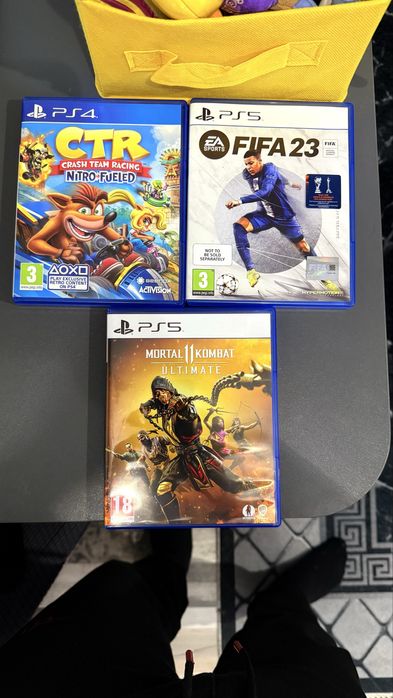 Игри за ps4 ps5 fifa witcher crash mortal uncharted modern warfare