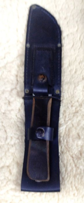 Cutit vechi cu toc rigid