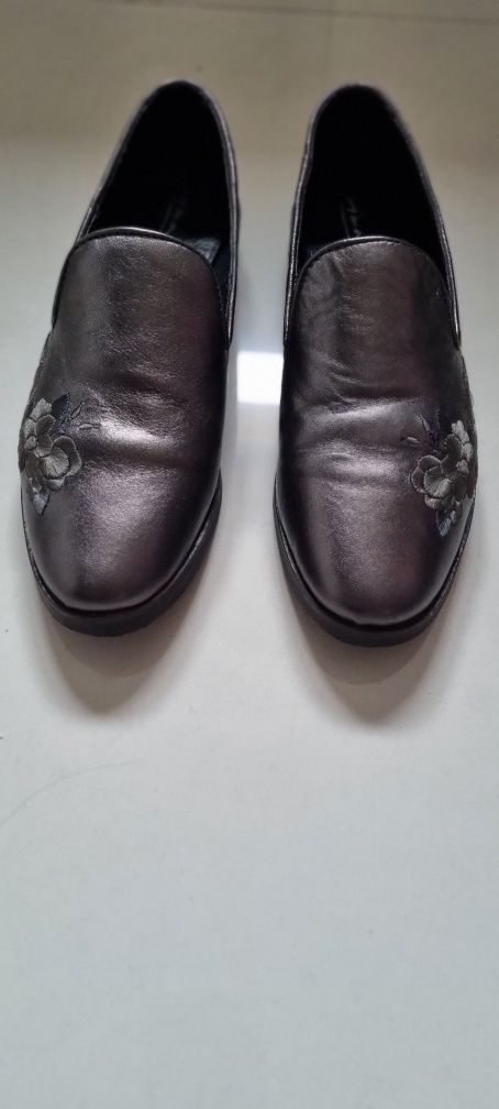 Pantofi piele mărimea 37,marca Image