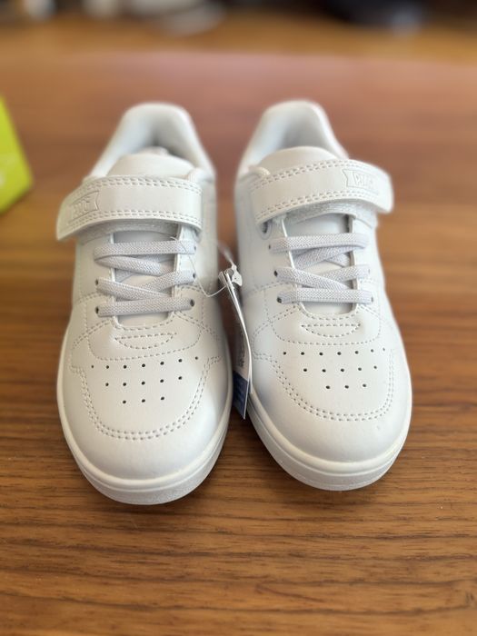 Детски бели кожени маратонки Primigi, 28 номер