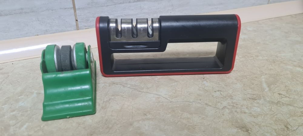 Точилка для ножей ручная