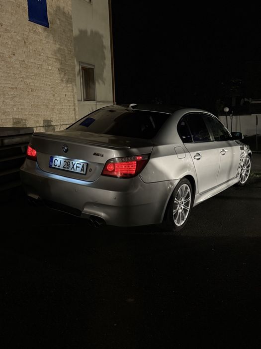 Bmw e60 530i M5