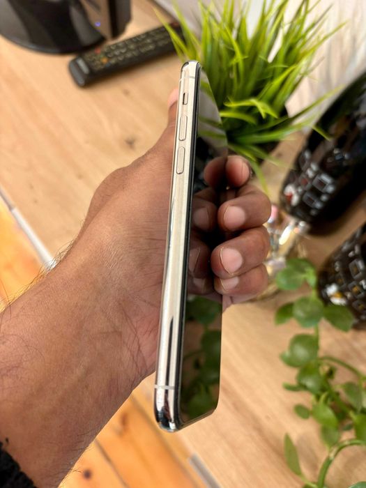 iPhone 11 Pro – 256GB - Отлично състояние