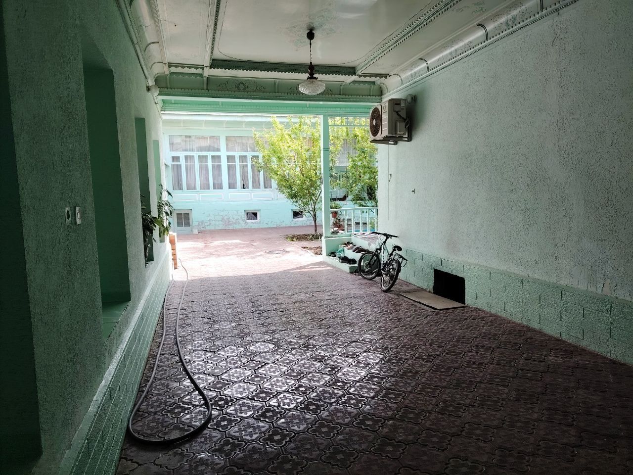 Файзли хонадон.ховли