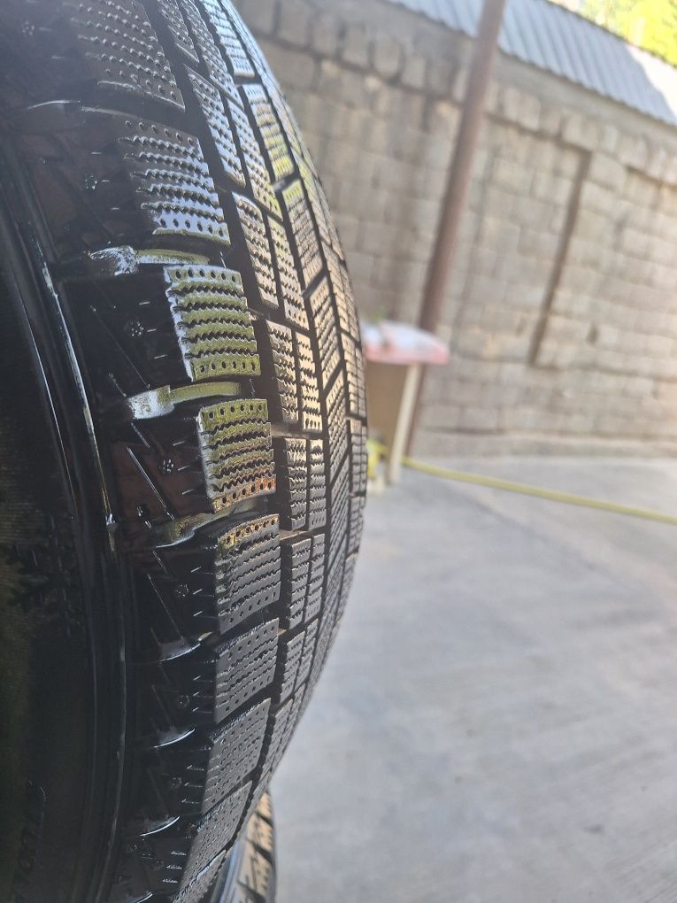 Balon Goform 225/ 55 R 17 . 97S.