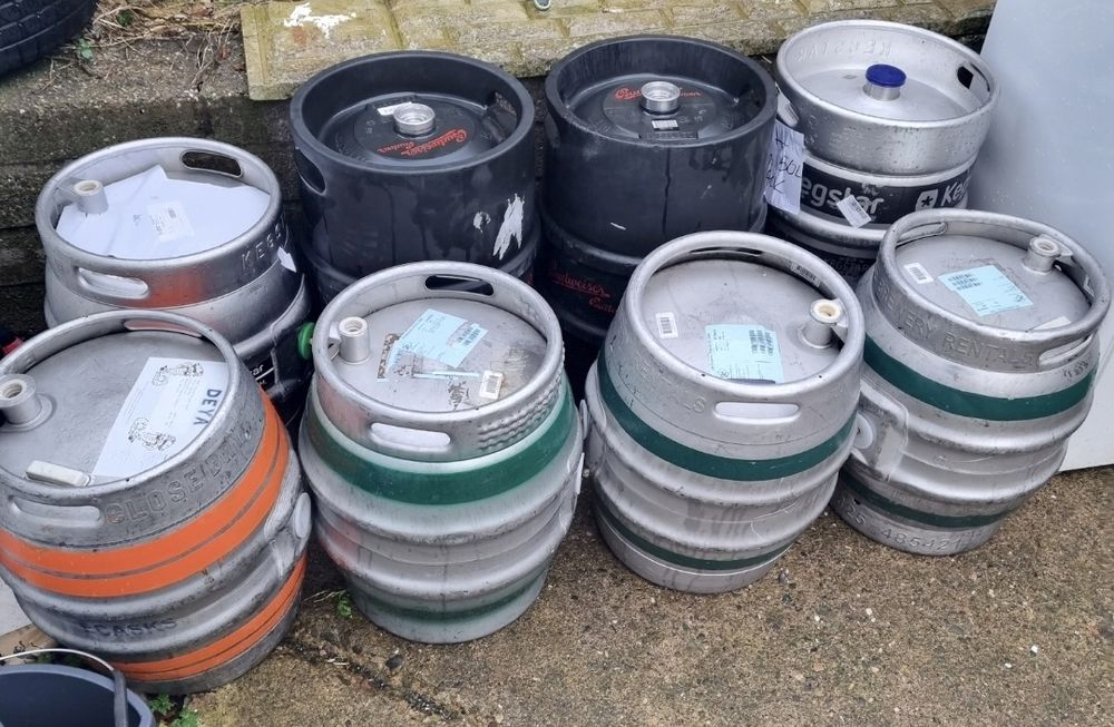 Butoaie de inox 40L si 50L