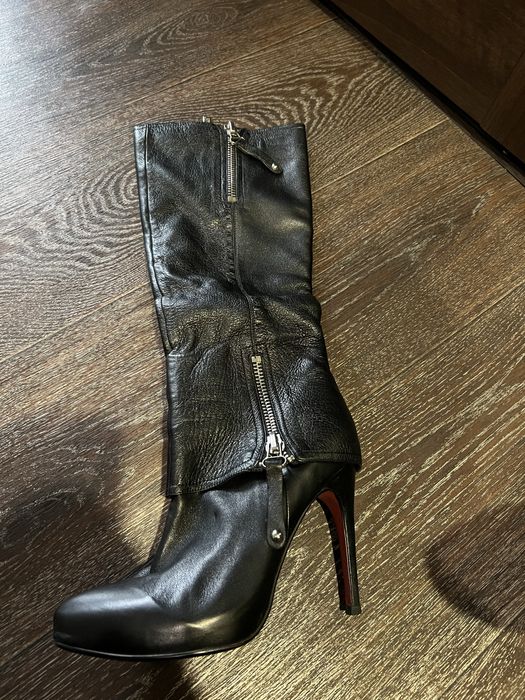 Продам женские сапоги из натуральной кожи
