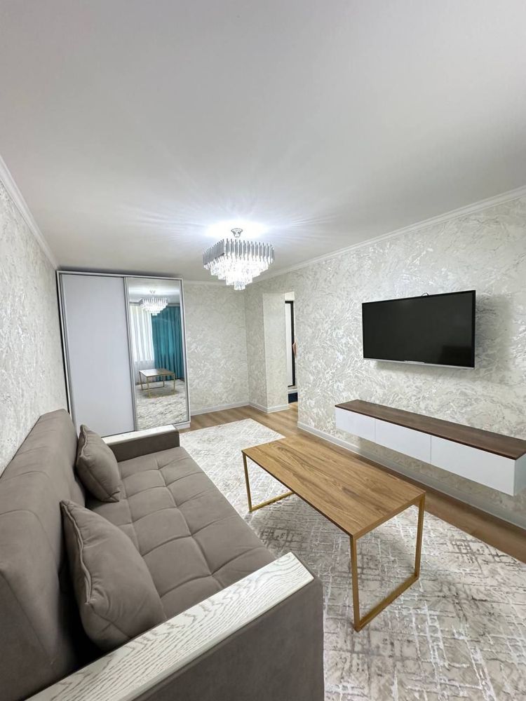 ,Продаётся 1ком/4/4 ЕВРИК меб+тех Чиланзар 1 кв Ул.Мукими
