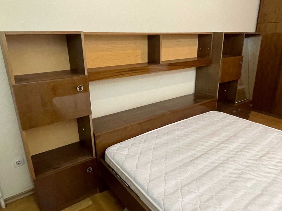 Спалня - 190/164 с матрак, шкафчета и огледало