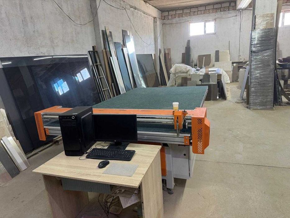 Станок для резки стекла