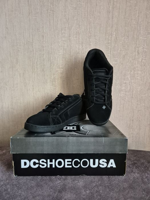 Кроссовки дутые "DCSHOES" оригинал