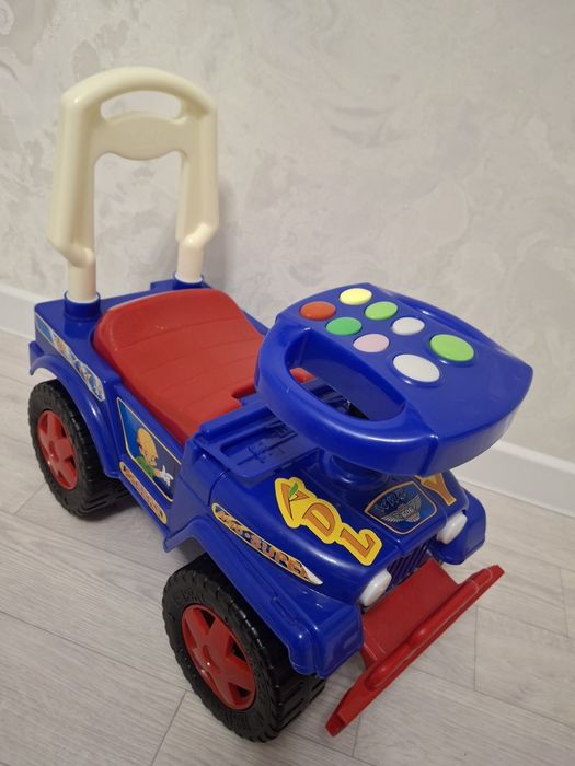 Продам машину для ребёнка