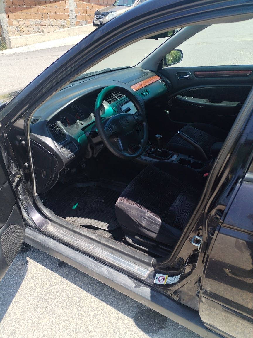 Honda Accord 2.0