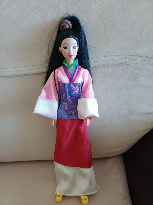 Ретро Кукла Дисни Мулан на Mattel от 90-те