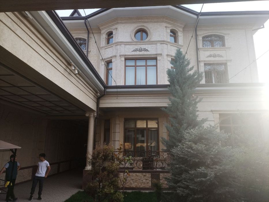 Аренда Домбиробрт! 4 сот, 6 комнат, 4 сан узла, с мебелью техника.