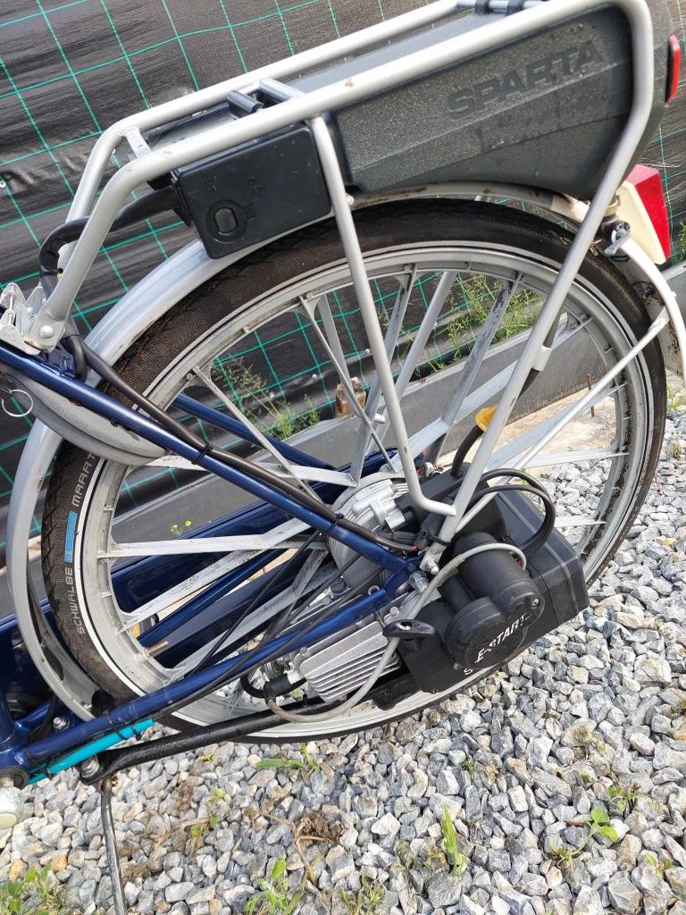 Bicicletă cu motor benzină