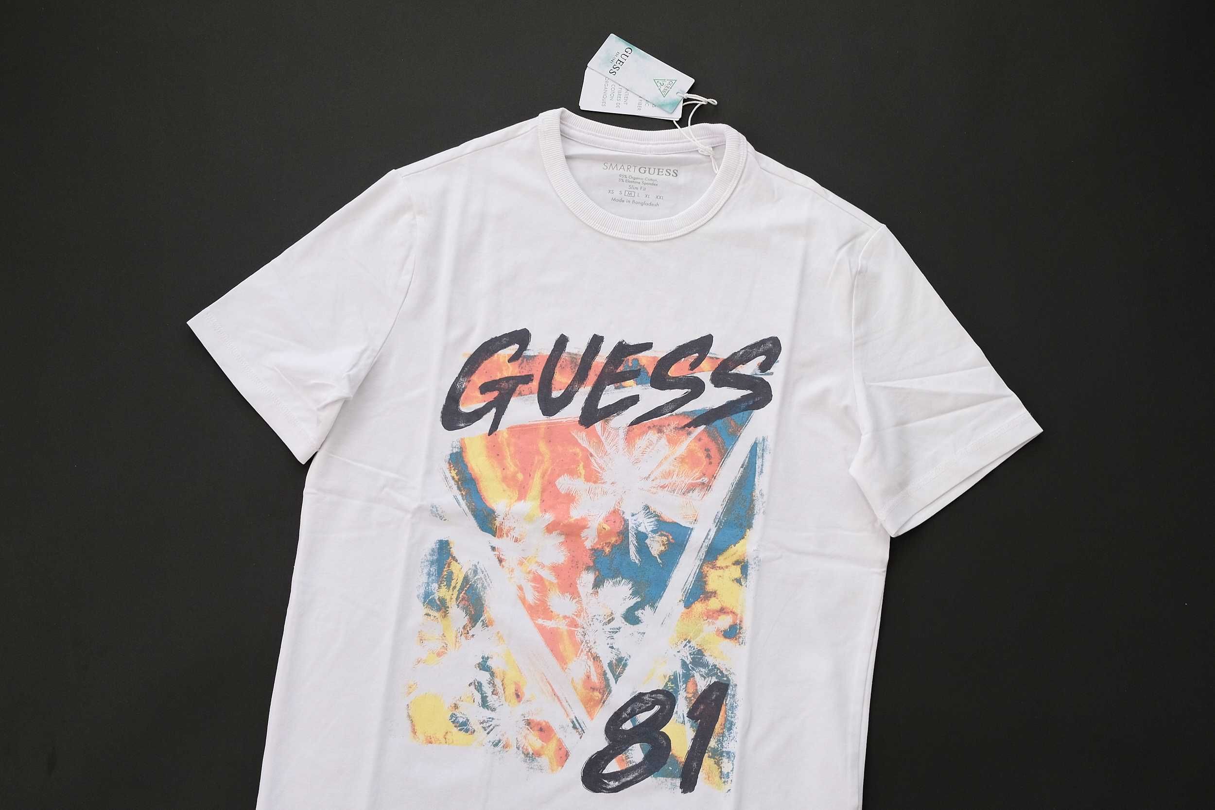 ПРОМО GUESS S размер-Оригинална бяла мъжка тениска с палми