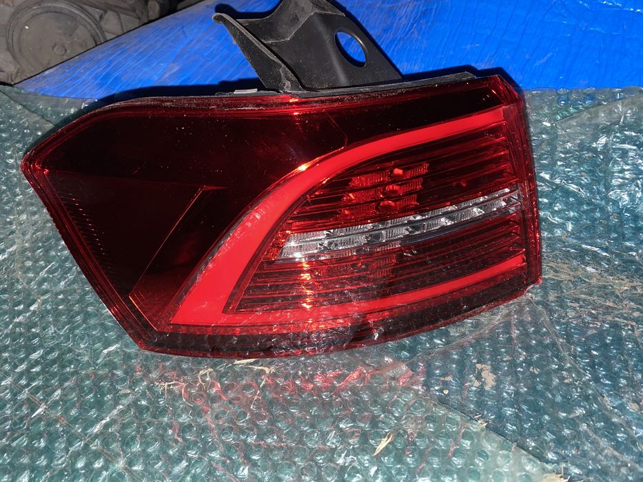 Stop led VW Passat B8 2015 - 2019 stop stanga aripa B 8 combi