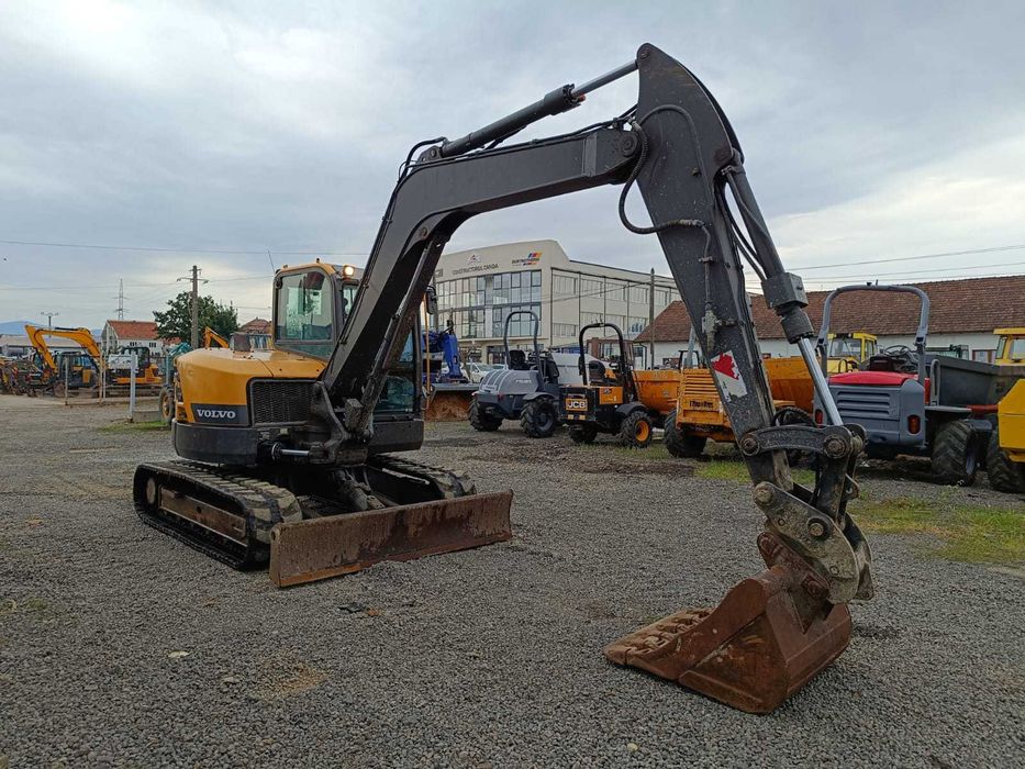 Excavator  pe șenile VOLVO ECR88D – 2018, 9 tone