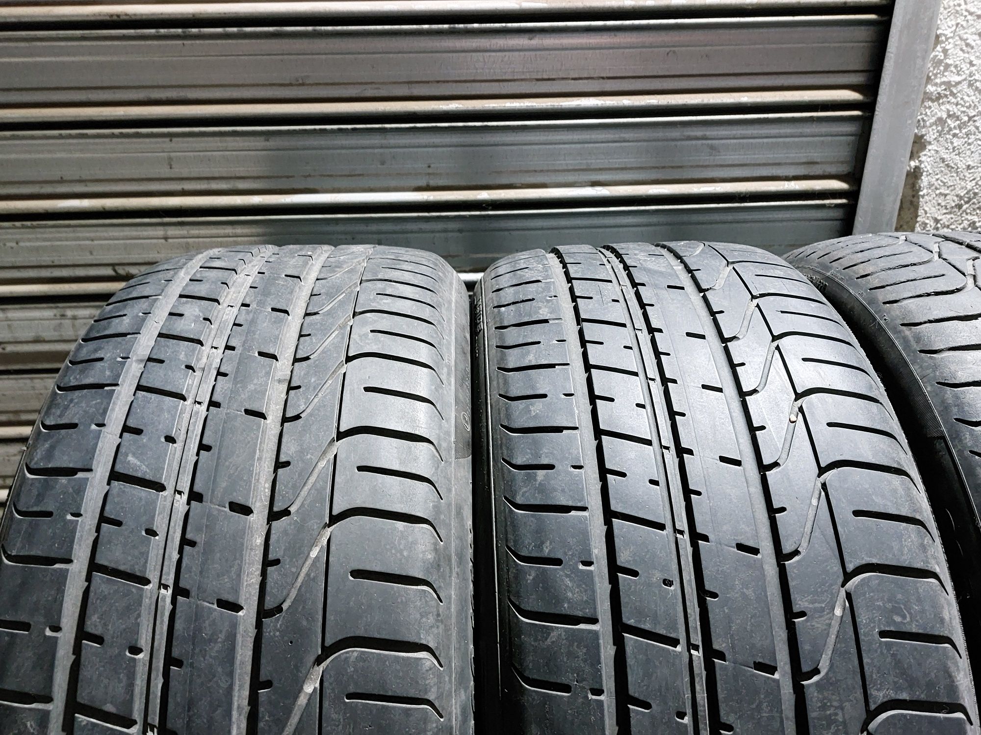 4 бр гуми Спорт Пакет 235/45/20 и 255/40/20 Pirelli 6.5мм