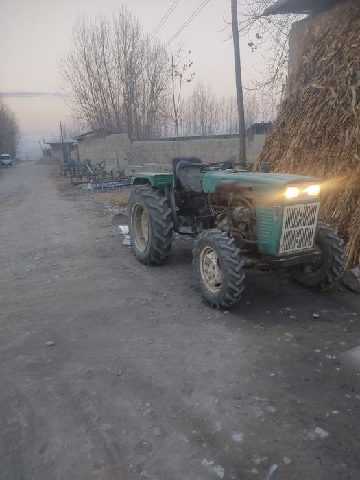 By 304 traktor sotiladi