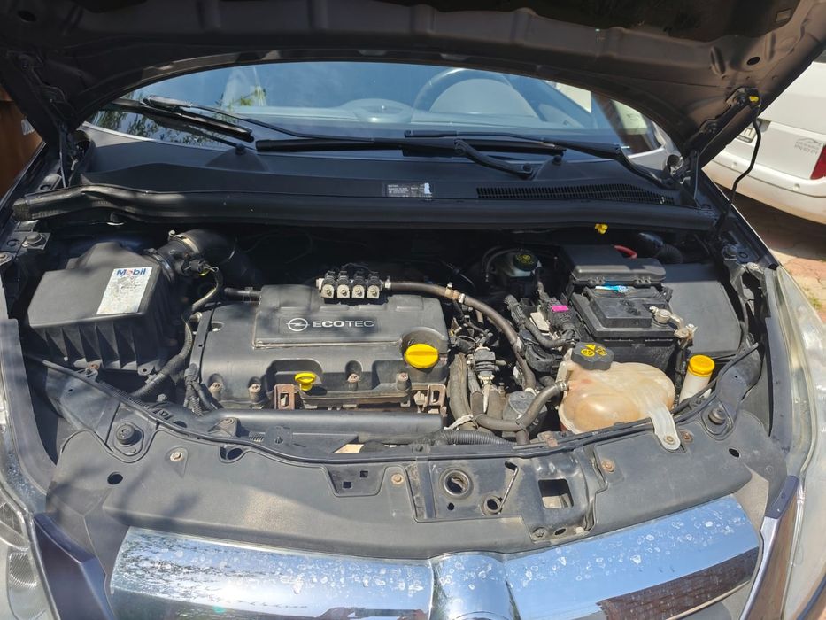 Opel Corsa  2011