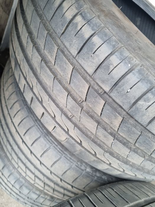 Cauciucuri de vara 235/40/R19 96Y