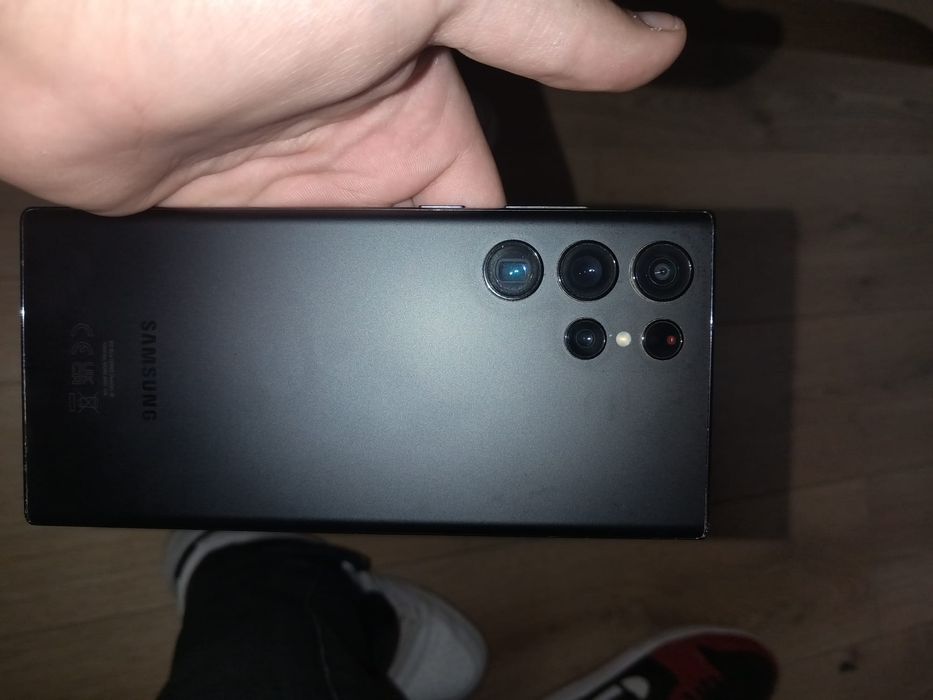 Telfon: Samsung Galaxy S22 Ultra