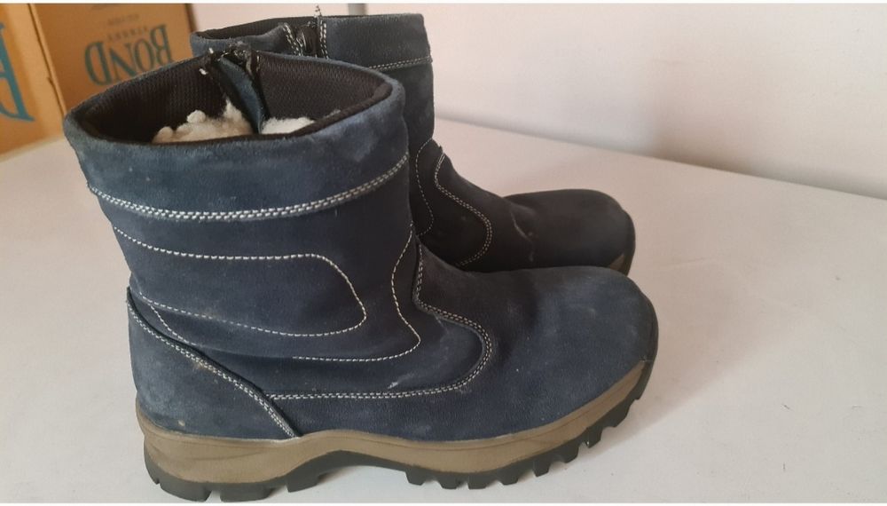 Зимние сапоги рр 40, натуральная овчина