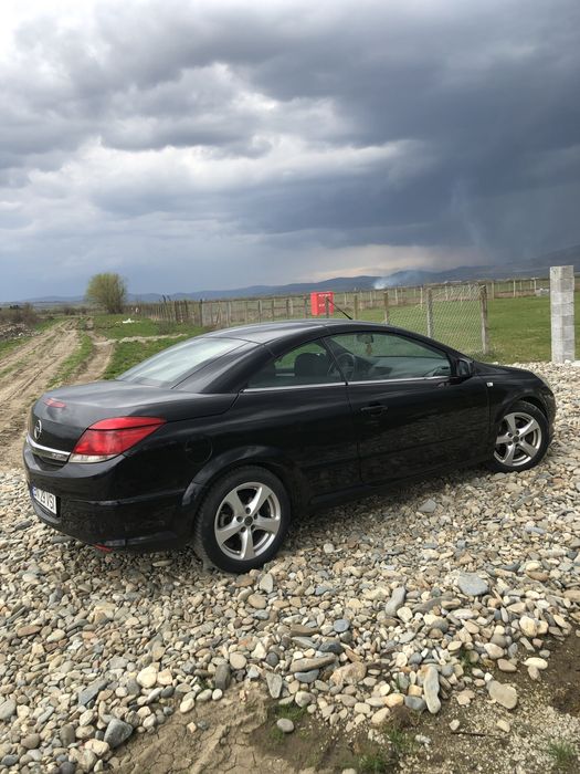 Opel astra h 1.9 tdci 150 co cabrio !