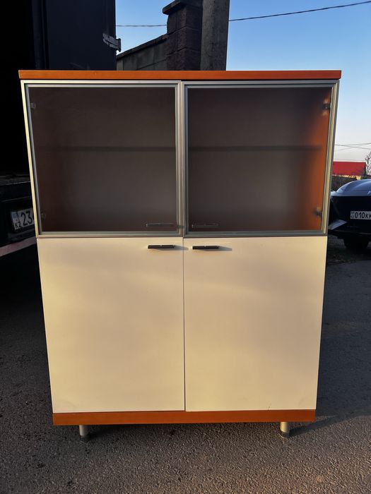 Шкаф под вещи в отличном состоянии