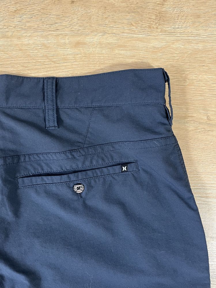 Carhartt,Hurley/Nike къси панталони размер 31-32