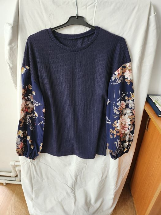 Bluze de dama (preț în descriere)