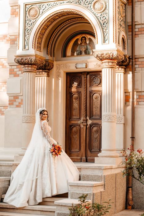 Vand Rochie De Mireasa