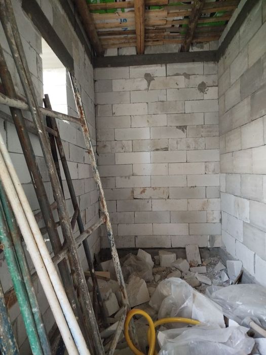 Uy sotiladi karobka holatta