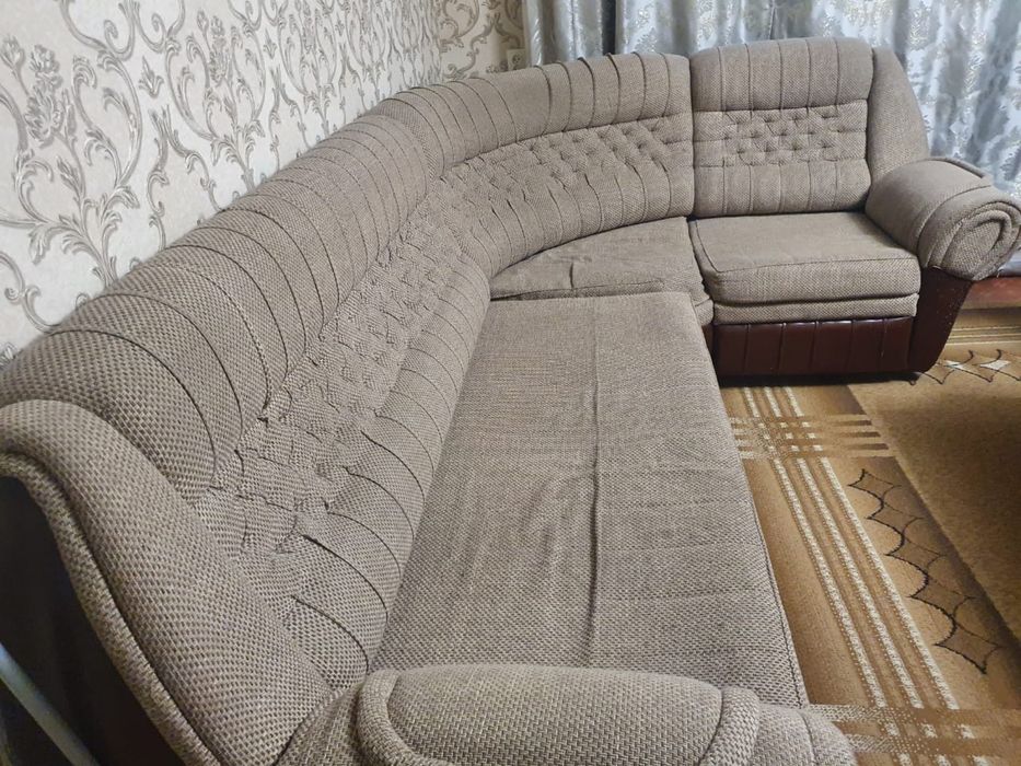 Продаю два дивана