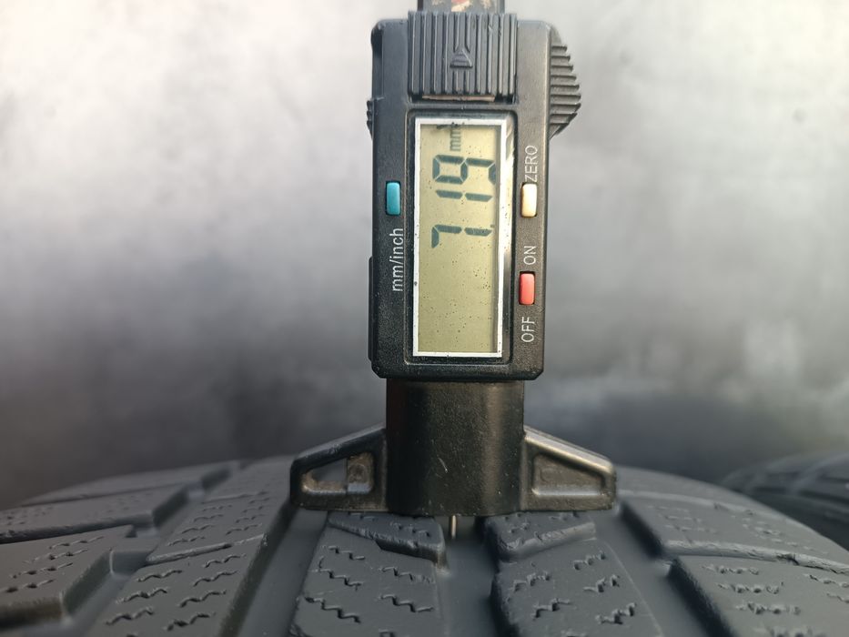 205/50/17 Roadstone